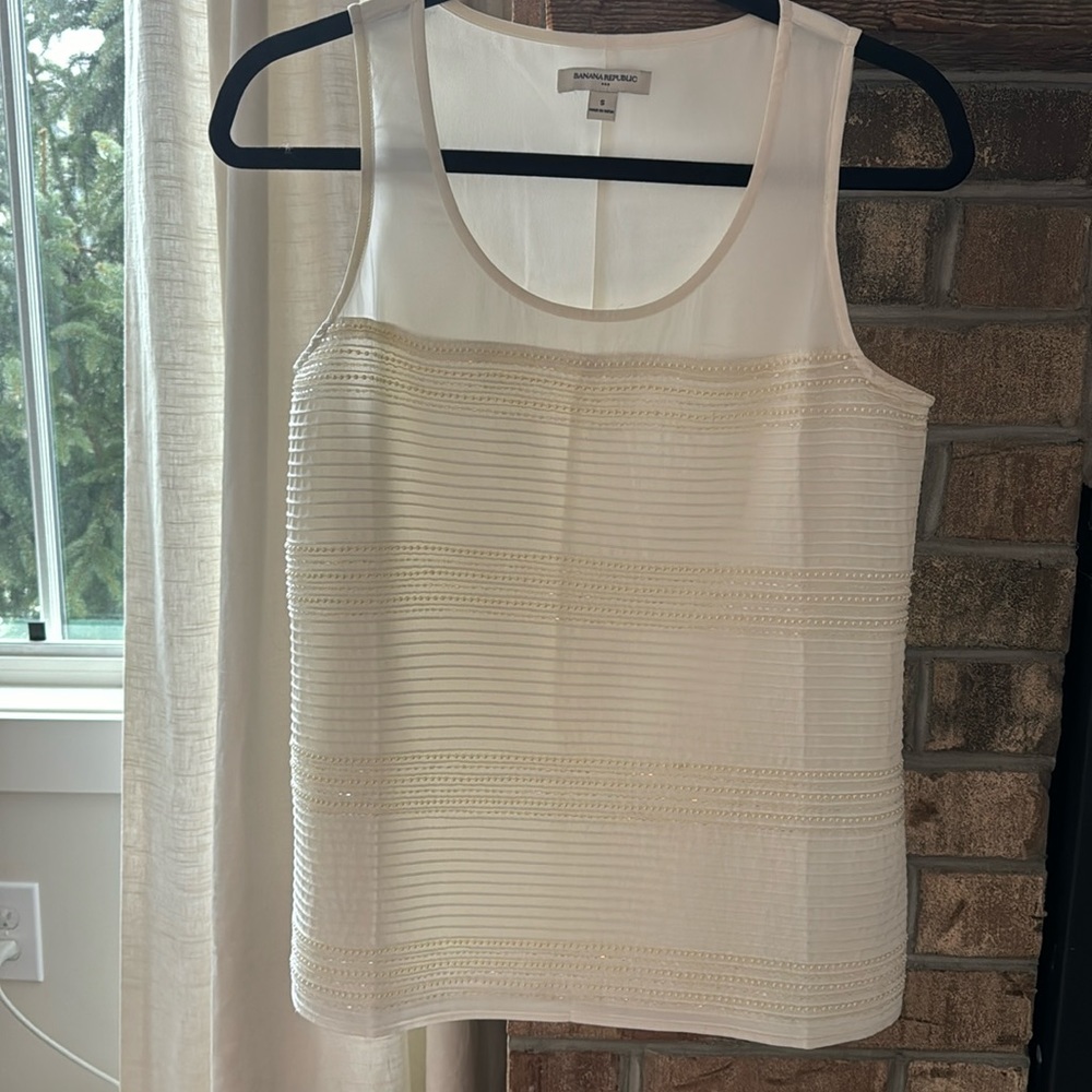 Banana republic small embellished top